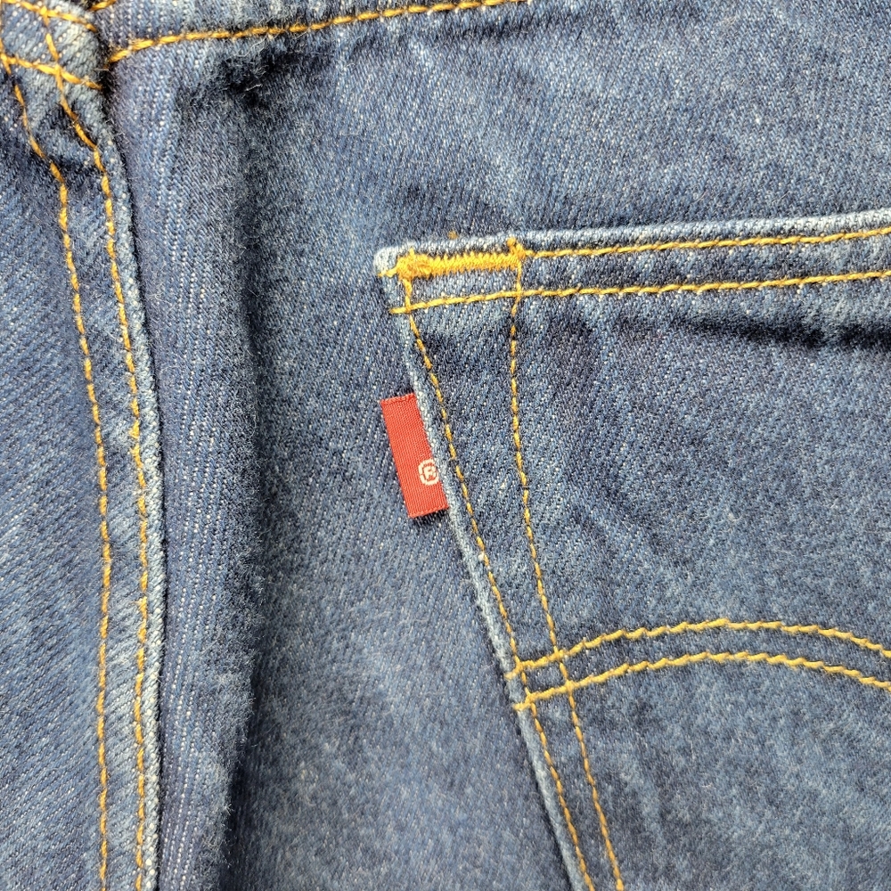 Levis 501 Button Fly Straight Leg Jeans Pants Mens 34x30 Work Business Casual - Picture 11 of 12